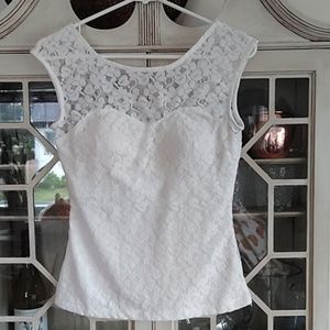 XOXO Tops - Lace cap-sleeved top XOXO Tops - Lace cap-sleeved top